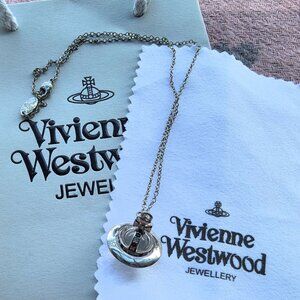 New Silver Saturn Glass chain Orb Choker Necklace Charm